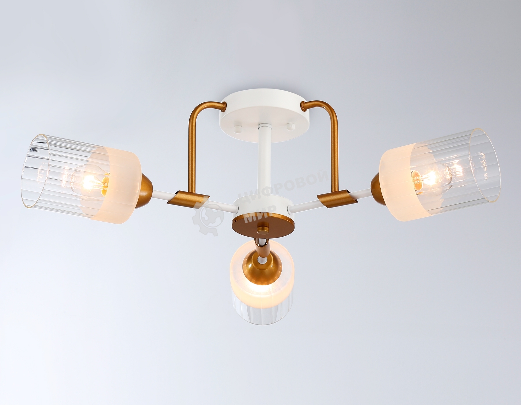 Светильник Ambrella light TR303321/3 WH/GD/CL/FR белый/золото/прозрачный/белый матовый E27*3 max 60W D620*210
