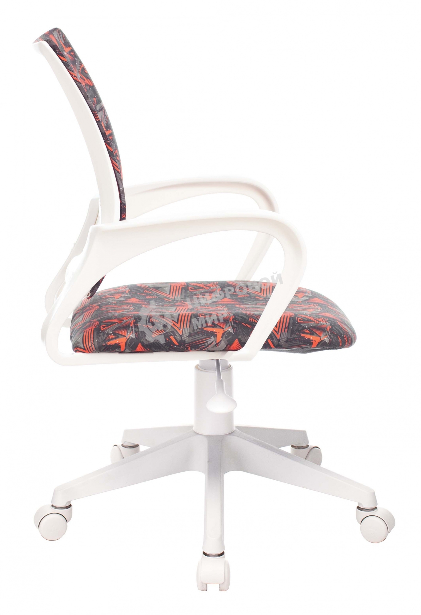 Кресло детское Бюрократ KD-W4 черный/красный красный кристалл крестовина пластик белый пластик белый