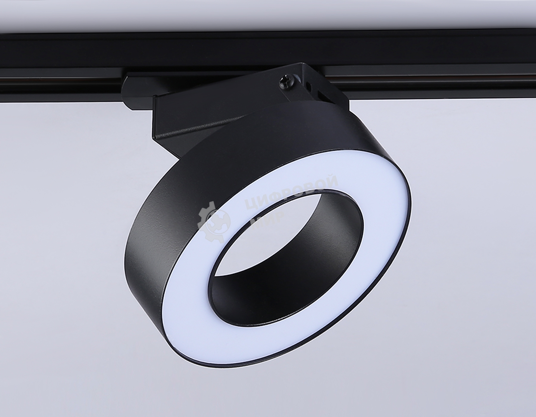 Трековый однофазный светодиодный светильник Ambrella light GL6868 BK черный LED 15W 4200K D115*80