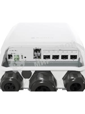 Коммутатор Mikrotik CRS305-1G-4S+OUT FiberBox Plus, 1*1Gbit RJ45, 4*SFP+, outdoor case