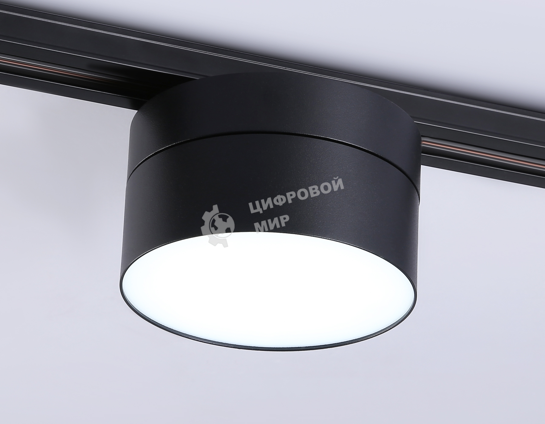 Трековый однофазный светодиодный светильник Ambrella light GL6879 BK черный LED 16W 4200K D115*90