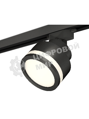 Светильник Ambrella light XT8102022 SBK/FR черный песок/белый матовый GX53 (A2526, A2106, C8102, N8415)