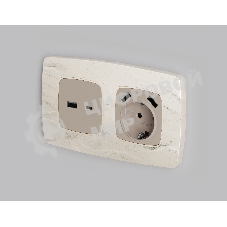 Лицевая панель OMEGA (Серо-бежевый матовый) для розетки 2USB A+C QUANT OP3710