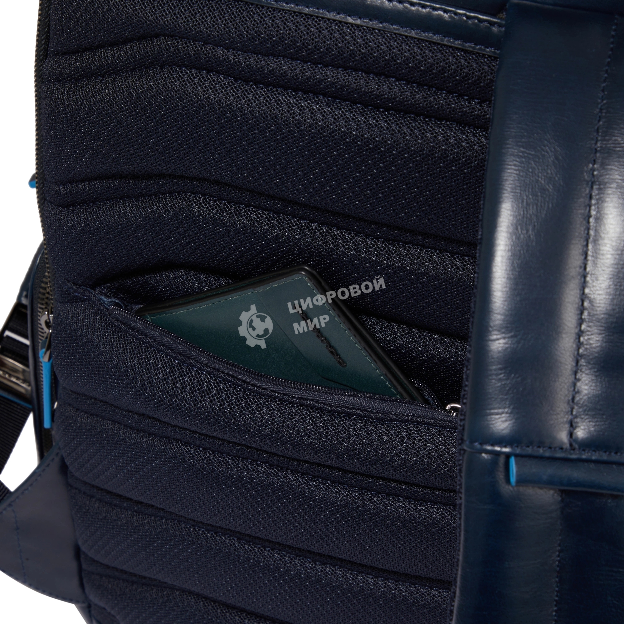Рюкзак для ноутбука Piquadro Blue Square CA6592B2BM/BLU2, кожа, темно-синий