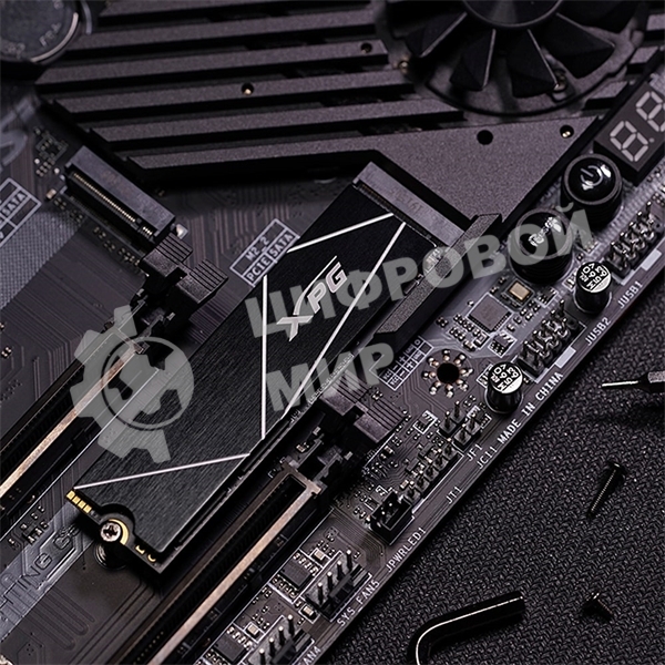 Накопитель SSD ADATA XPG BLADE S70, 4Tb, PCIe 4.0 x4, M.2 2280, NVMe, R/W 7400/6600, с радиатором