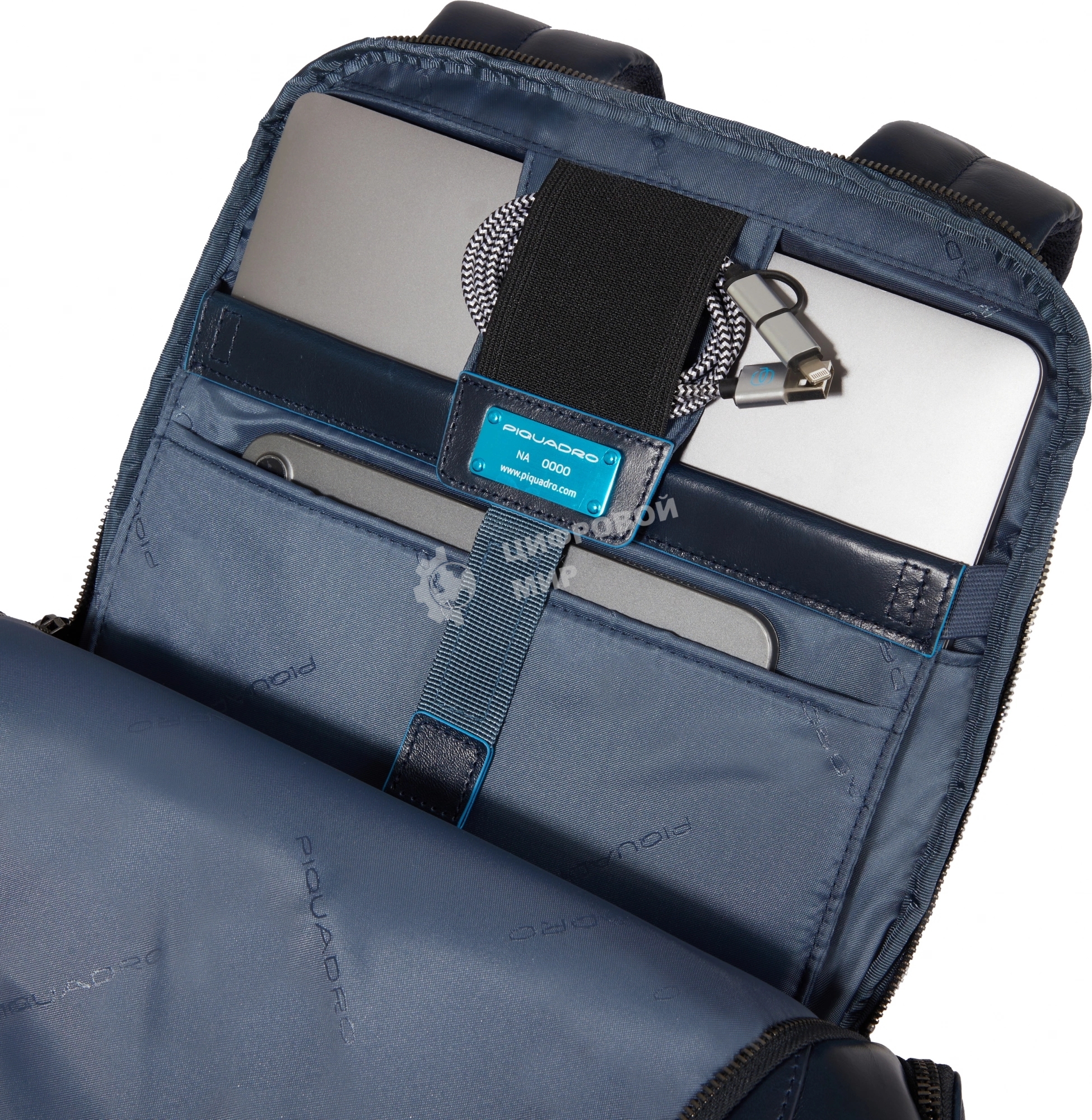Рюкзак для ноутбука Piquadro Blue Square CA6592B2BM/BLU2, кожа, темно-синий