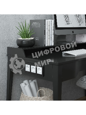 Розетка с заземлением и шторками (белый матовый)