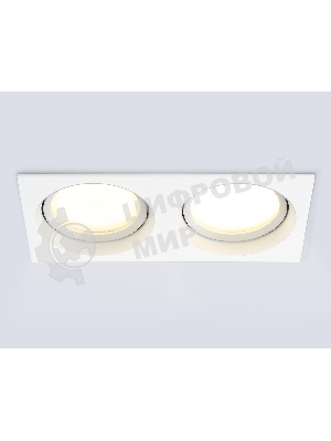 Светильник Ambrella light TN6659/2 WH белый IP44 GX53/2 220*110*48