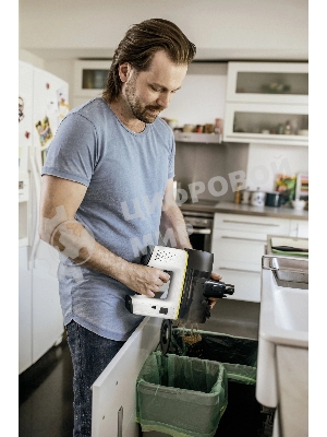 Пылесос вертикальный Karcher VC 6 Cordless ourFamily Car черный/белый, питание от аккумулятора, 250 Вт, уборка сухая, пылесборник 0.8 л, работа от АКБ max 50 мин