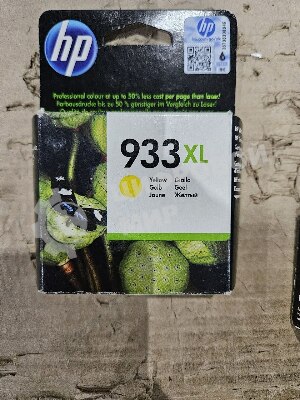 (Поврежденная упаковка) Картридж струйный HP №933XL CN056AE желтый для HP OJ 6700/7100 (825стр.)