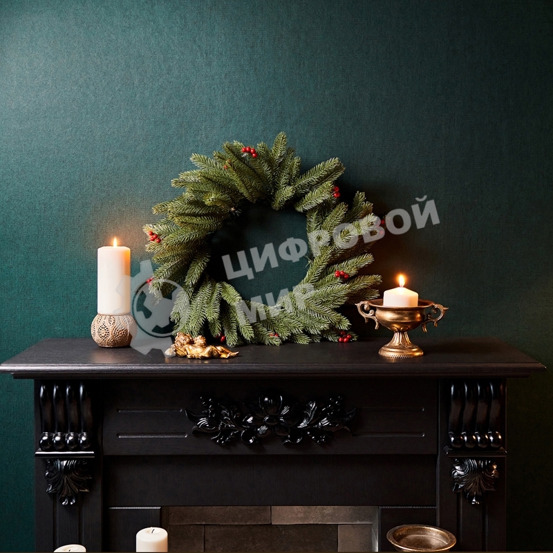 Еловый венок с ягодами Neon-night Ø 45 см, литой