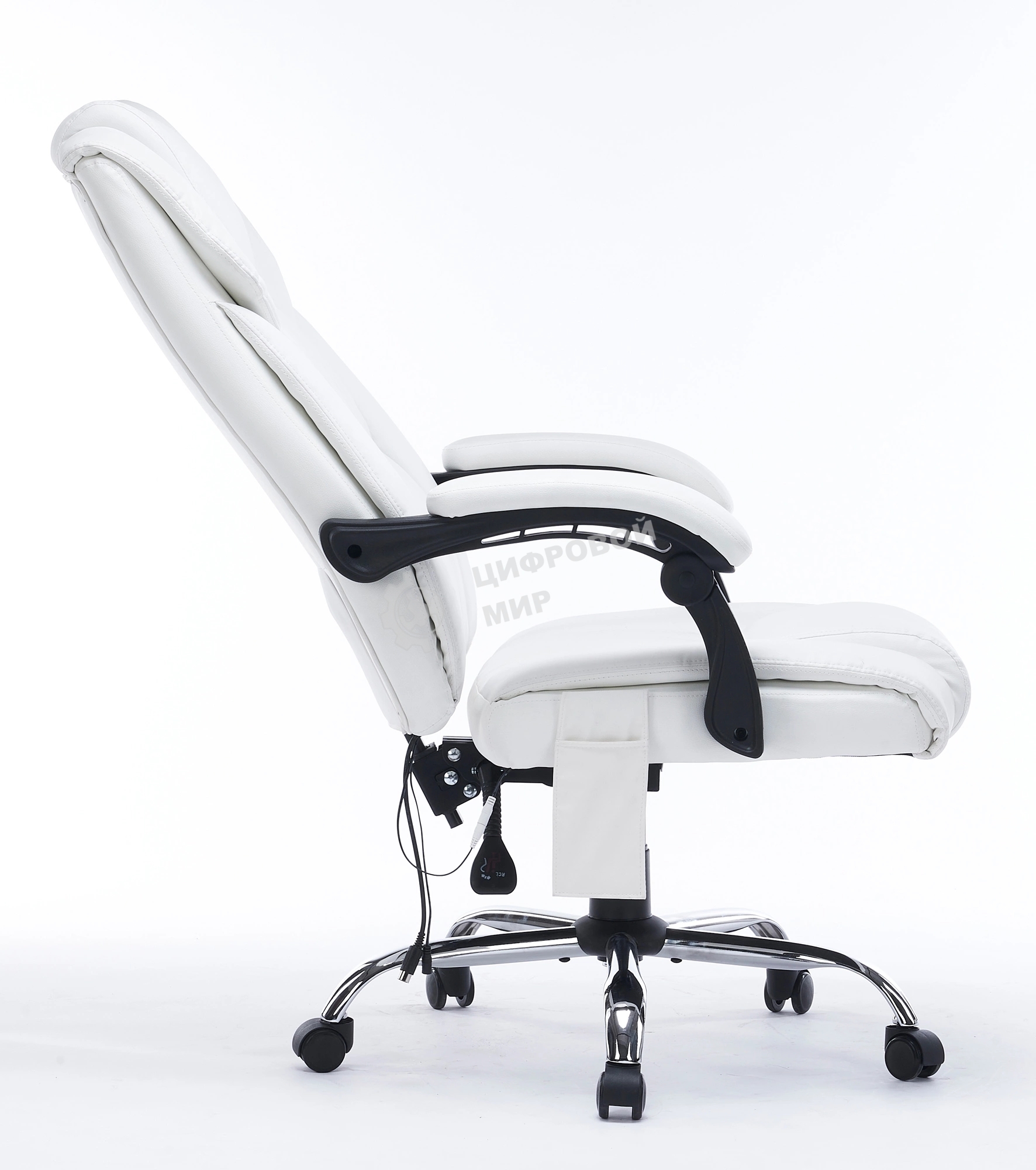 Кресло компьютерное Cactus CS-CHR-OC02M-WT белый, эко.кожа, крестов. сталь