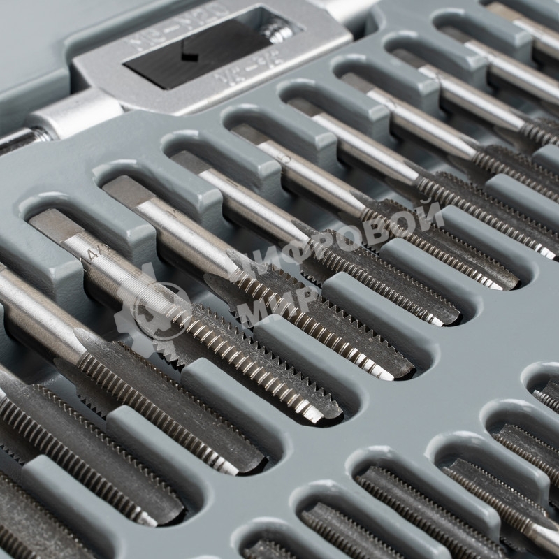 Набор метчиков и плашек Matrix М2-М18, 110 шт. метал. кейс