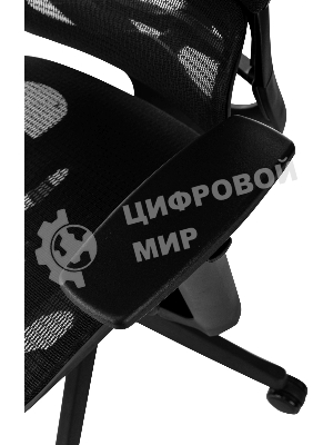 Кресло руководителя Бюрократ 831 черный сетка с подголов. крестов. пластик