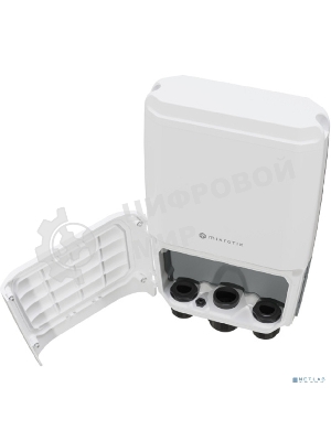 Коммутатор Mikrotik CRS305-1G-4S+OUT FiberBox Plus, 1*1Gbit RJ45, 4*SFP+, outdoor case