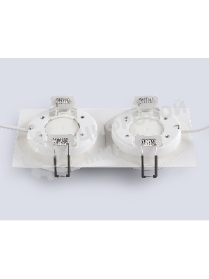 Светильник Ambrella light TN6741/2 WH белый IP44 GX53/2 210*110*57