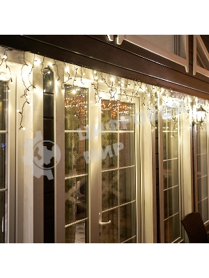 Гирлянда Neon-night Айсикл (бахрома) светодиодный, 4,8 х 0,6 м, черный провод, 230 В, диоды теплый белый, 176 LED