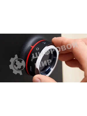 Мясорубка электрическая Bosch MFWS440B черный, 1900 Вт, 2.5 кг/мин, реверс, защита от перегрузки, насадки - 7