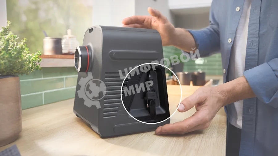 Мясорубка электрическая Bosch MFWS440B черный, 1900 Вт, 2.5 кг/мин, реверс, защита от перегрузки, насадки - 7