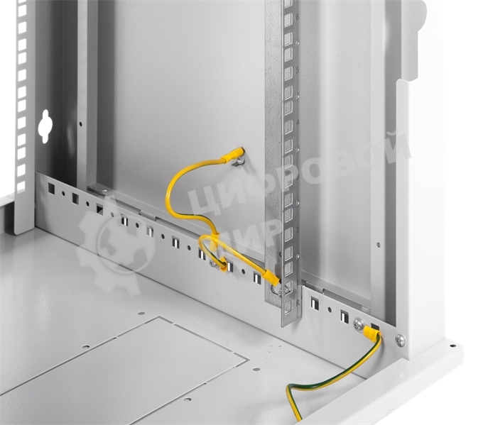 Шкаф телеком. ЦМО настенный разборный 18U (600х650) дверь стекло, черный