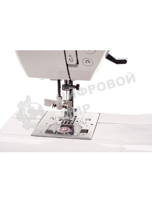 Швейная машина Comfort 1000 белый/черный