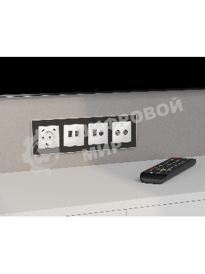 Лицевая панель ALFA (Белый глянец) для компьютерной/телефонной + TV розетки RJ-45/RJ-11 QUANT AP1125