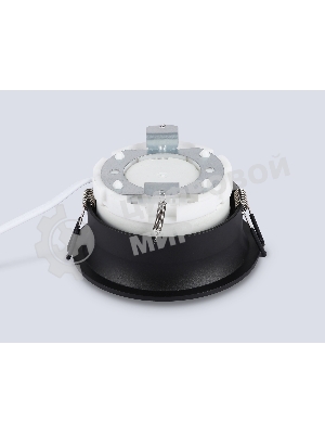 Светильник Ambrella light TN51811 BK черный GX53 max 15W D105*36