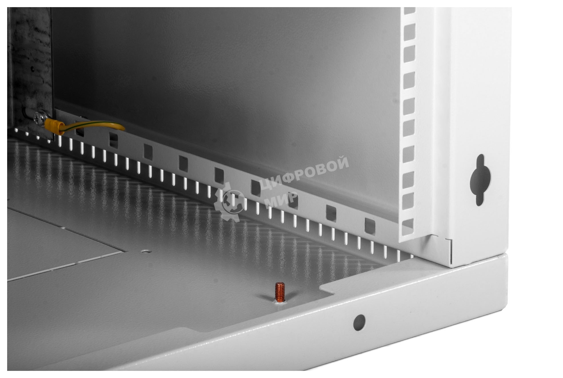 Шкаф телеком. настенный разборный 18U (600х650) дверь металл (ШРН-Э-18.650.1) (1 коробка)
