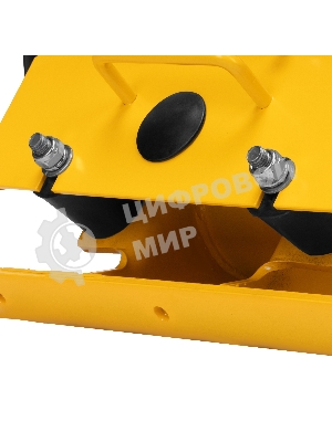 Виброплита бензиновая Denzel VC-12 3.6 л, 4781 Вт 6.5 л.с., 12 кН, подошва 45х35, 108 дБ