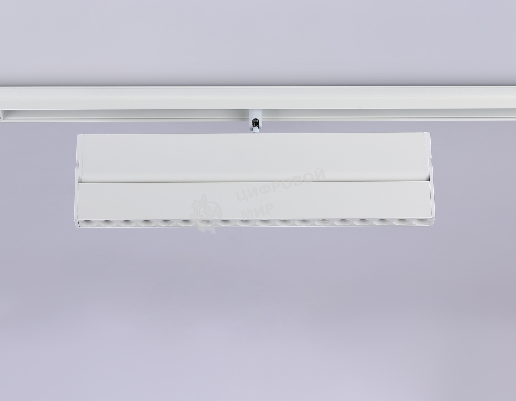 Светильник трековый светодиодный GL4080 WH белый 18W 4200K 48V 24° 325*22*45