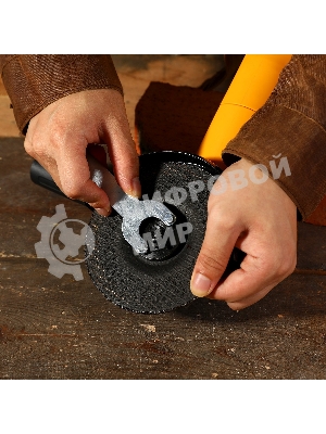 Угловая шлифовальная машина Deko DKAG750 750Вт 12000об/мин рез.шпин.:M14 d=125мм