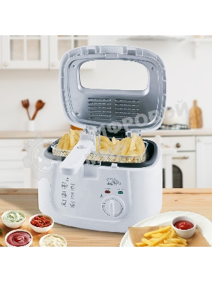 Фритюрница Endever Skyline FR-111 белый, 1800 Вт, 2.5 л, антипригарное покрытие