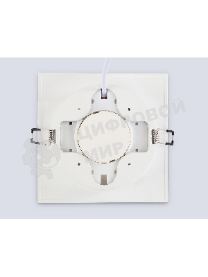Светильник встраиваемый TU5220 WH белый IP20 GX70 D150*150*52