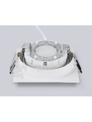 Светильник Ambrella light TN51824 WH белый GX53 max 15W 110*110*39