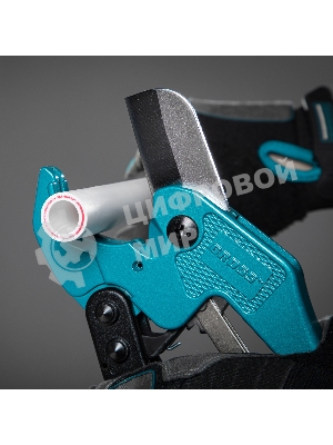 Ножницы для резки изд из ПВХ GROSS 78424 универсальные, d до 42 мм, порошковое покрытие рукоятки