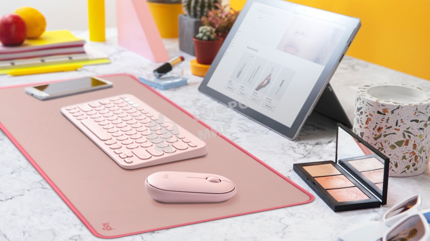 Коврик для мыши Logitech Desk Mat Studio Series DARKER ROSE