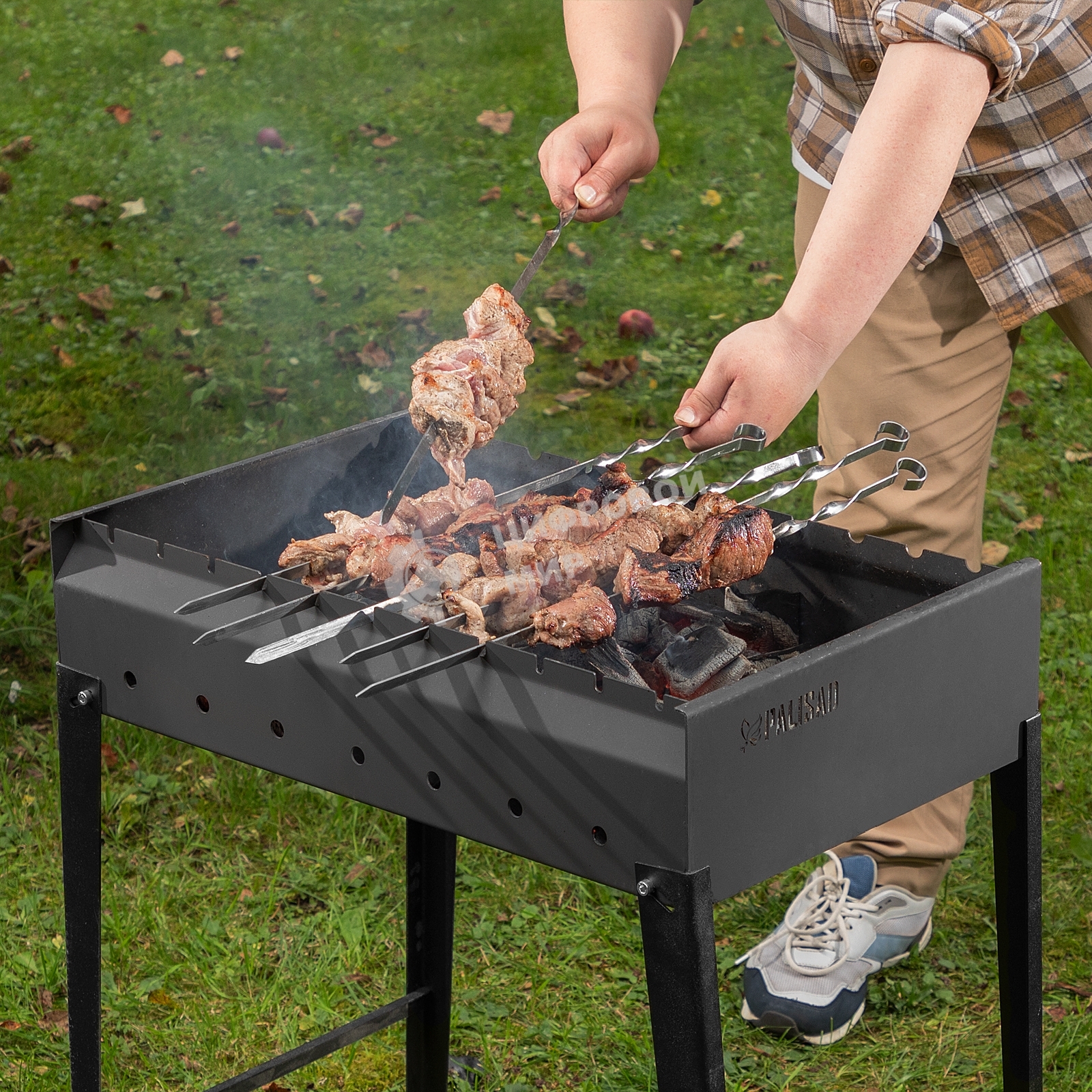 Мангал Palisad Camping сварной, 605х375х138/640 мм, сталь 2 мм