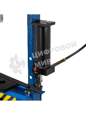 Пресс гидравлический с манометром и педалью Stels 12 т (комплект из 2 частей)
