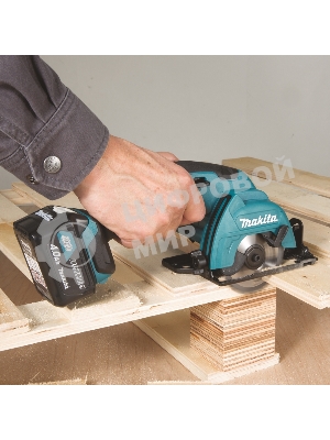 Пила циркулярная Makita HS301DWAE10.8В 2х2А·ч Li-ion 1500об\м диск-ф85мм рез-25.5мм 1.6кг чем