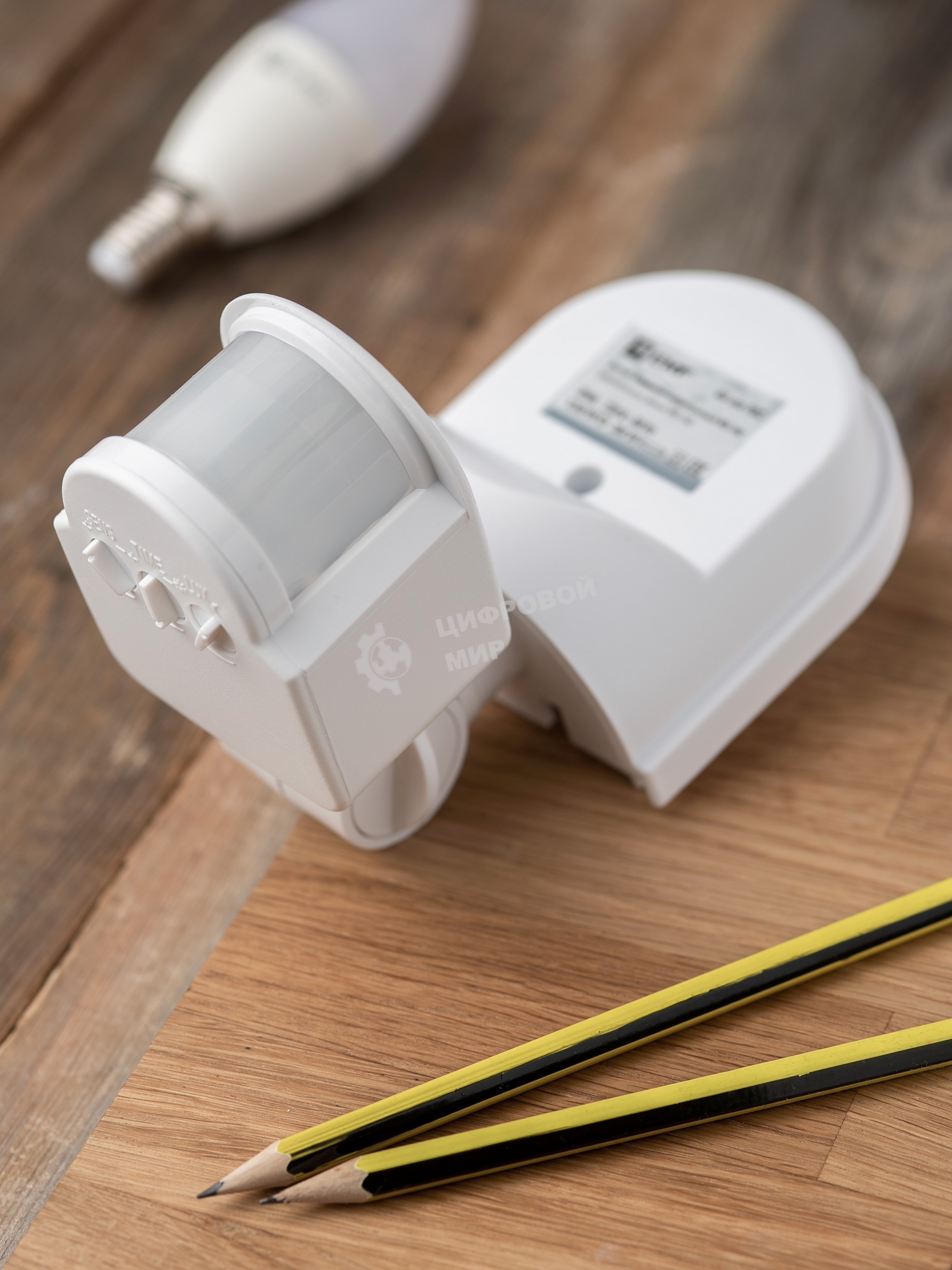 ИК датчик движения EKF dd-ms-16C наст. 1200Вт 180гр. до 12м IP44 MS-16C EKF PROxima