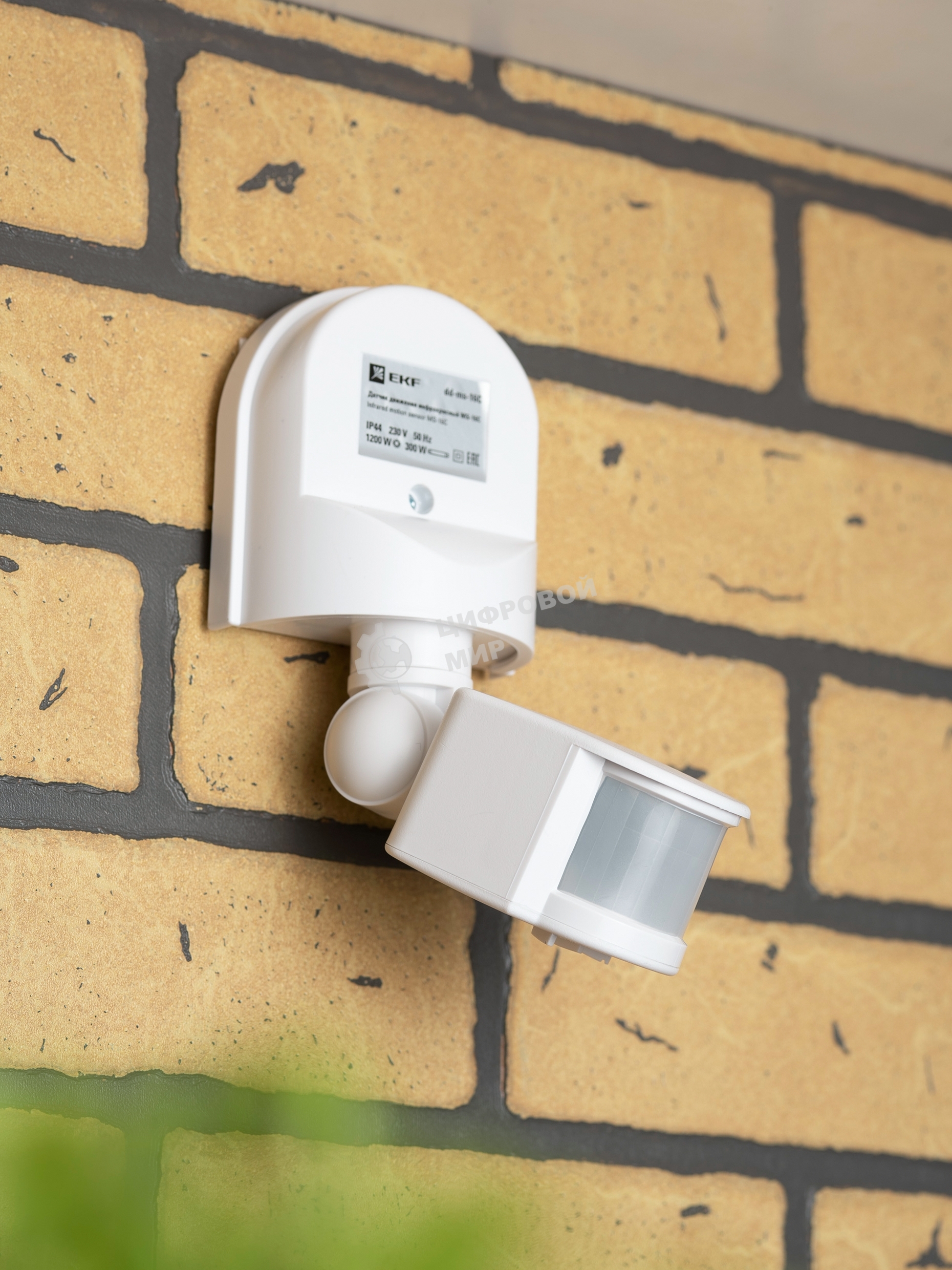 ИК датчик движения EKF dd-ms-16C наст. 1200Вт 180гр. до 12м IP44 MS-16C EKF PROxima