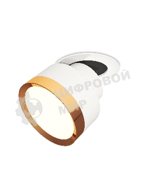 Светильник Ambrella Light XM8101503 SWH/PYG белый песок/золото желтое полированное GX53 (A2241, A2105, C8101, N8124)