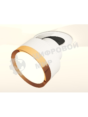 Светильник Ambrella Light XM8101503 SWH/PYG белый песок/золото желтое полированное GX53 (A2241, A2105, C8101, N8124)