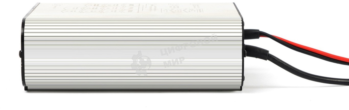 Компактное автоматическое зарядное устройство для аккумуляторов (АКБ)