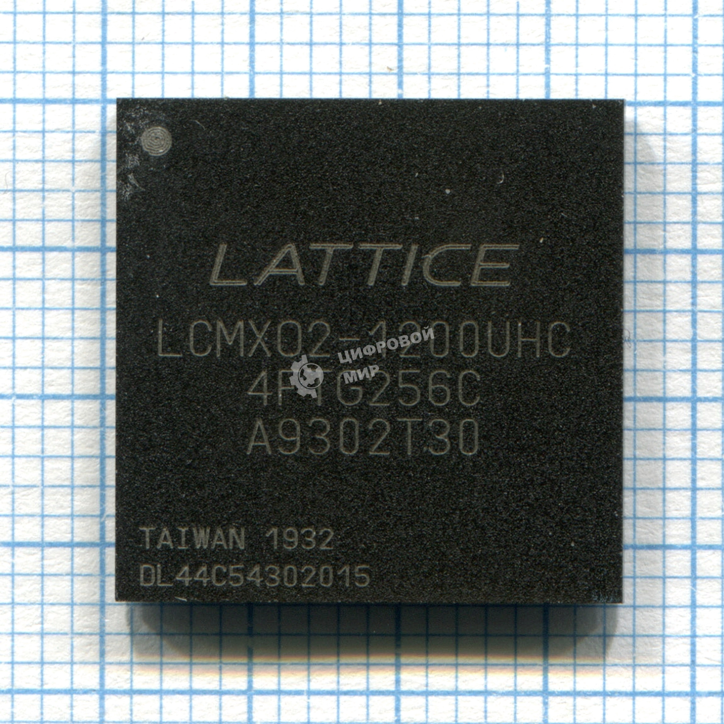 Микросхема LCMX02-1200UHC-4FTG256C BGA
