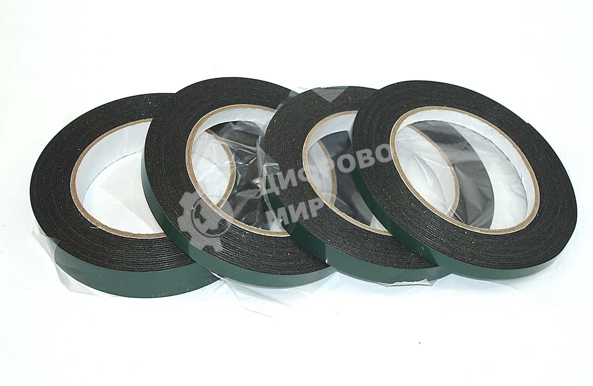 Скотч двусторонний черный вспененный с зеленой защитной лентой толщина 0,5мм ширина 8мм 10м