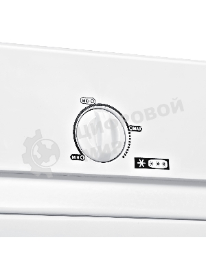 Морозильная камера SunWind SCU205 белый