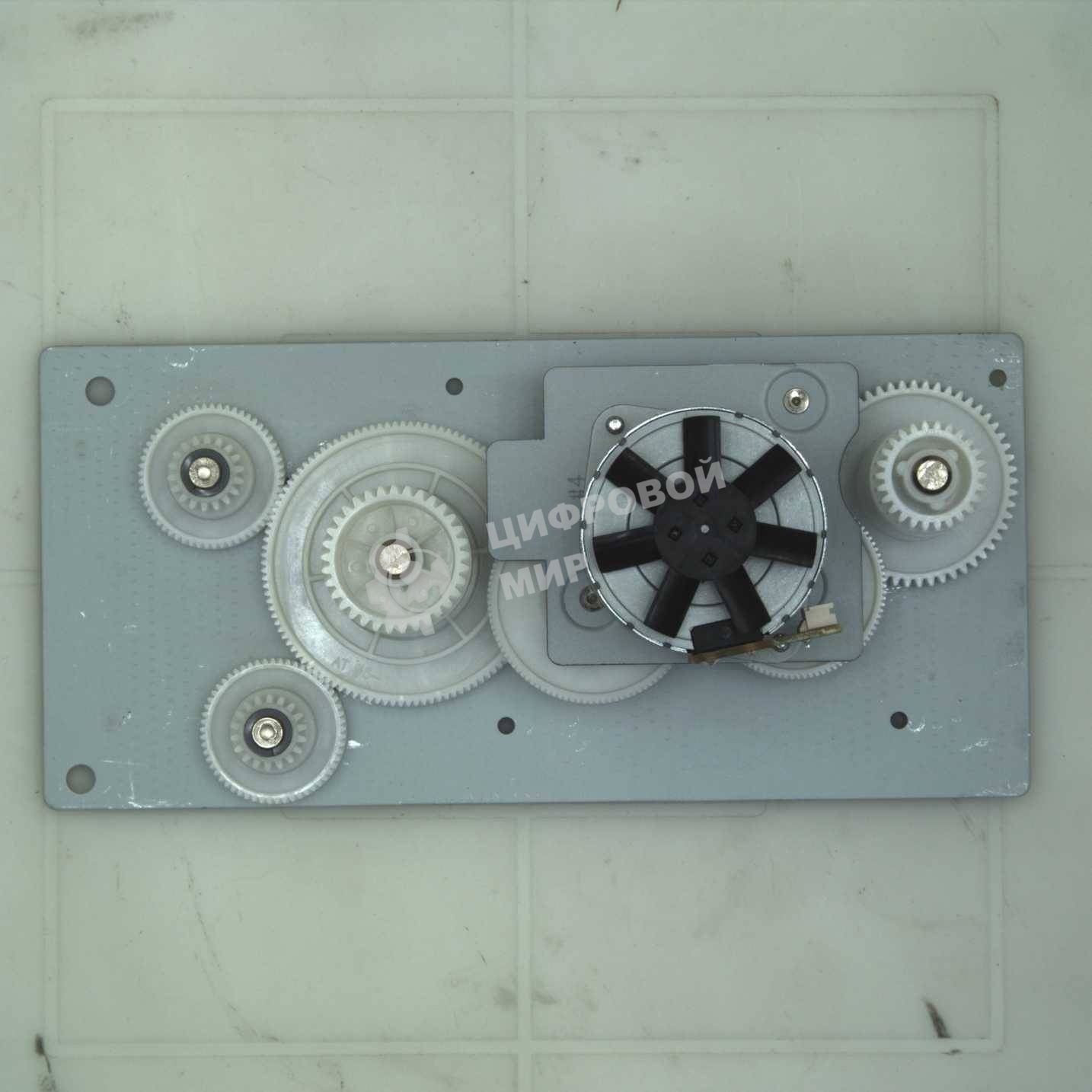 Двигатель с редуктором Samsung ML-1510/1710/1750/SCX-4016/4116/4216 (JC96-02733A/JC31-00028A)      