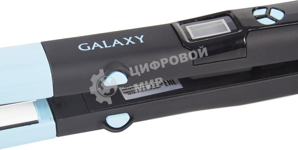 Щипцы для волос Galaxy GL 4505, голубой, 65 Вт, нагревательный элемент с защитой от перегрева, сменные пластины с керамическим покрытием: 89x27,5 мм и 89x57 мм, ЖК-дисплей с индикацией температуры, регулятор температурных режимов, шнур питания, вращающийс
