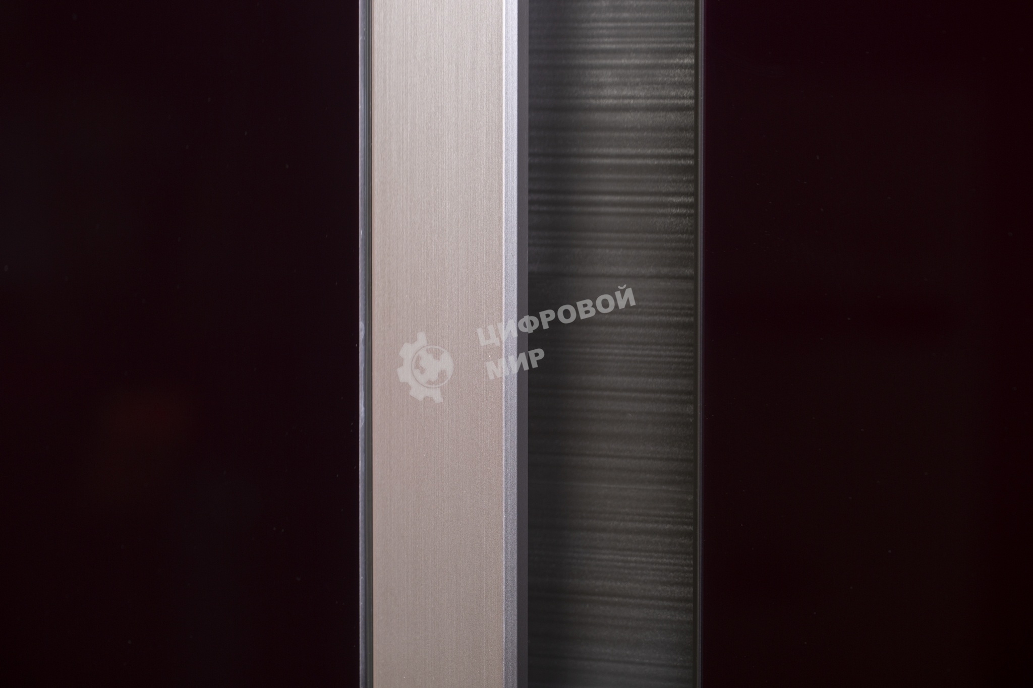 Холодильник Sharp SJ-GX98PRD темно-бордовый трехкамерный Side by Side 394/211 л морозилка снизу